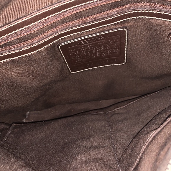 Vintage Coach Crossbody bag - Picture 5 of 16